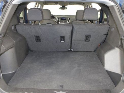 Used 2024 Chevrolet Equinox LT image 17