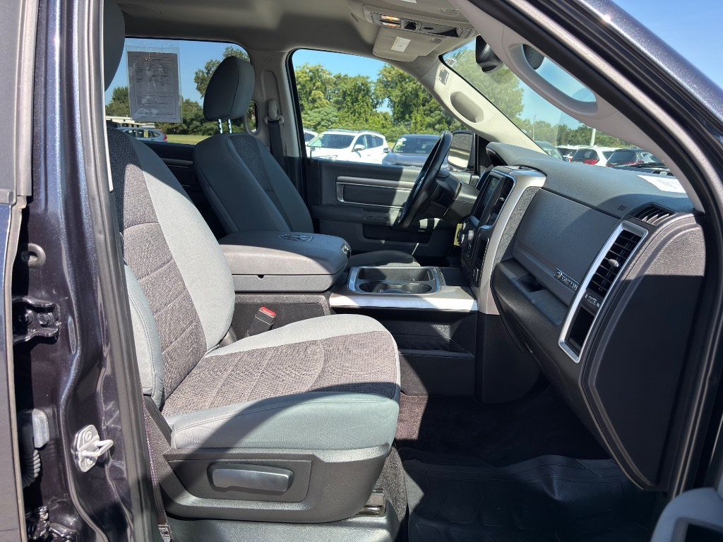 Used 2017 RAM 1500 Big Horn AWD/4WD image 24