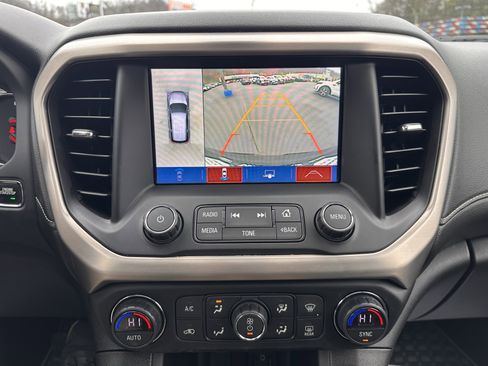 Used 2019 GMC Acadia Denali w/ Technology Package image 13