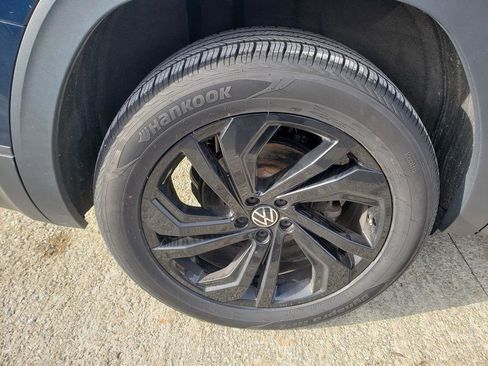 Used 2022 Volkswagen Atlas SE image 46