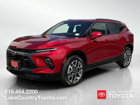 Used 2025 Chevrolet Blazer RS AWD/4WD image 1