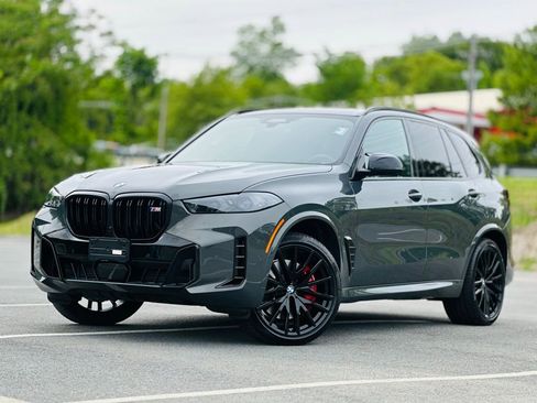 Used 2025 BMW X5 M60i AWD/4WD image 1