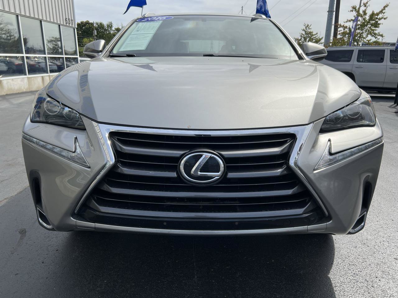 Used 2016 Lexus NX 200t FWD image 9