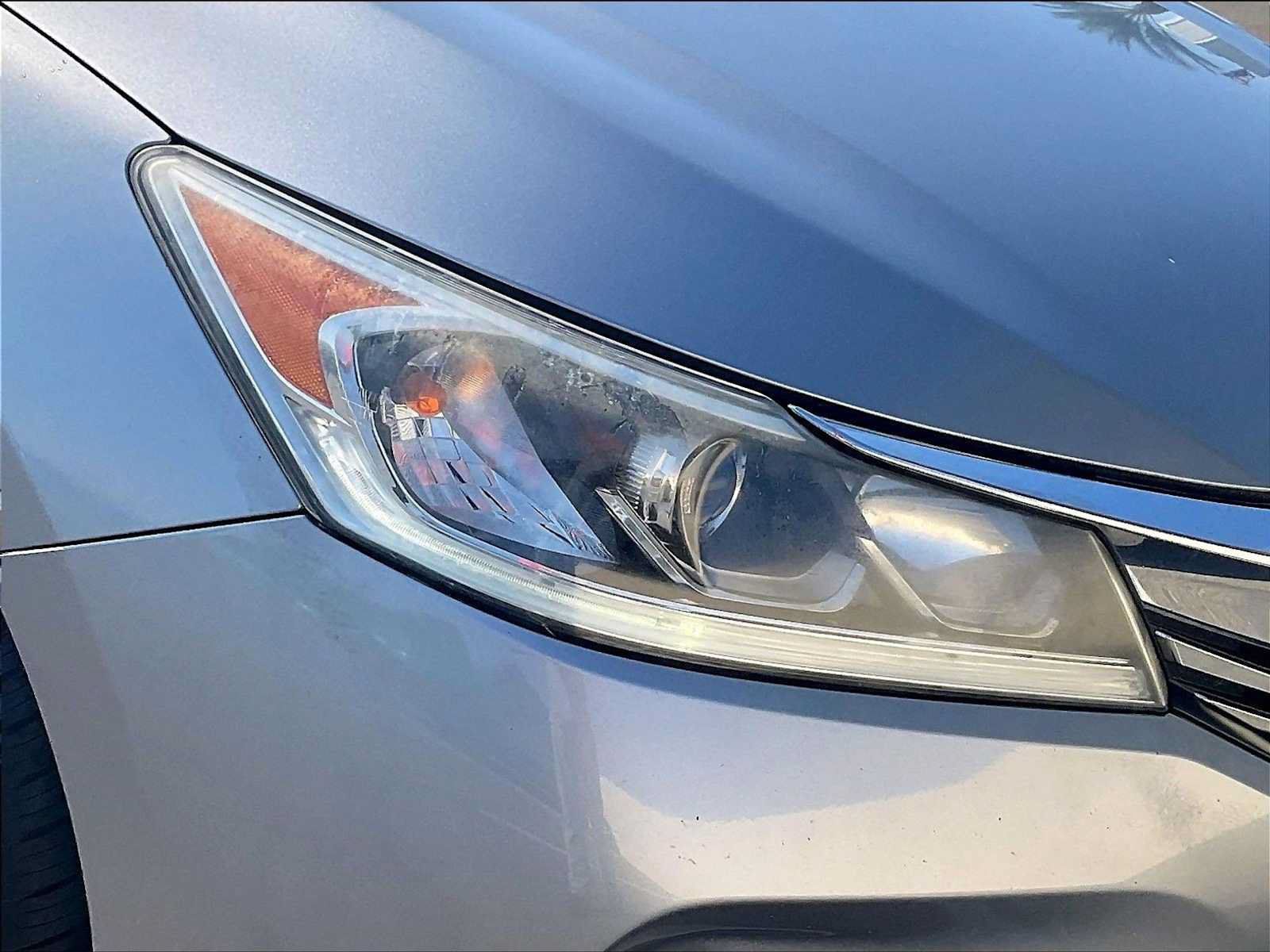 Used 2017 Honda Accord Sport image 29