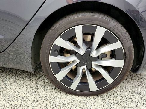 Used 2024 Tesla Model 3 Long Range AWD/4WD image 9