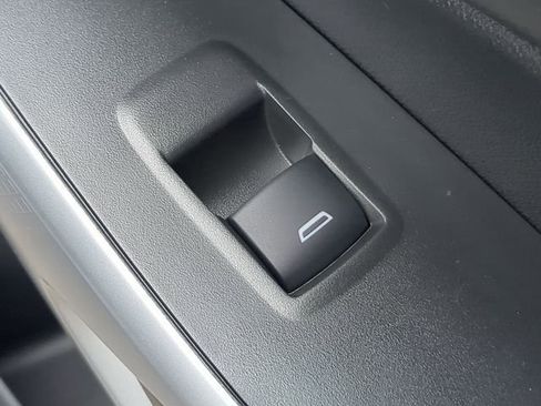 New 2026 Chevrolet Trax RS w/ Driver Confidence Package image 42