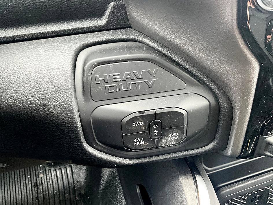 New 2026 RAM 3500 Big Horn w/ Laramie Trim Package AWD/4WD image 20