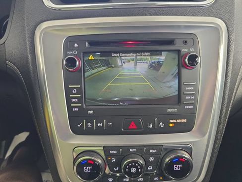 Used 2015 GMC Acadia SLT AWD/4WD image 17