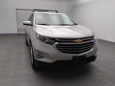 Used 2018 Chevrolet Equinox Premier image 14