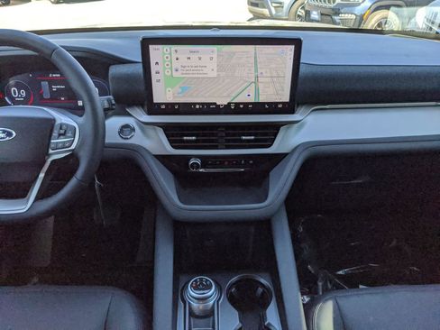 New 2026 Ford Explorer Active w/ Active Comfort Package image 14