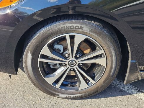Used 2023 Nissan Sentra SV FWD image 8