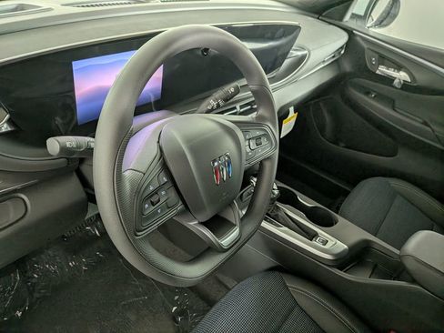 New 2026 Buick Envista Preferred FWD image 17