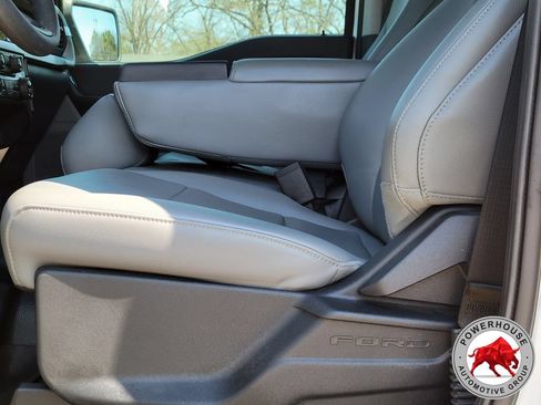 Used 2025 Ford F150 XL RWD image 23