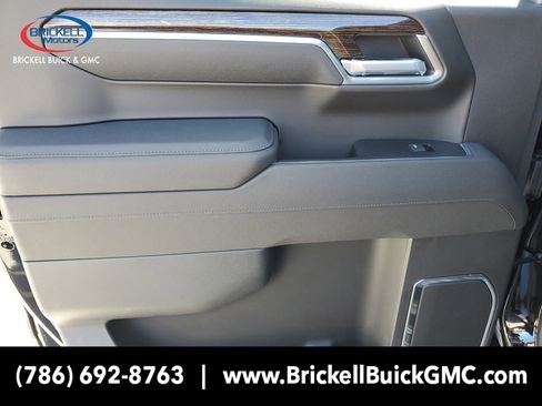 New 2026 GMC Sierra 1500 Elevation image 9