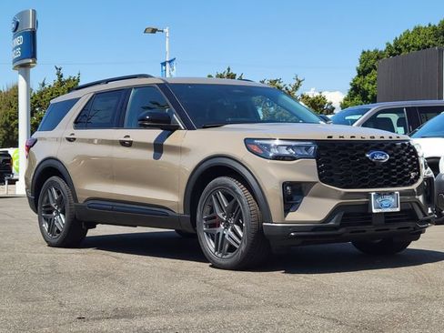 New 2026 Ford Explorer ST w/ Sun And Sound Package RWD image 38