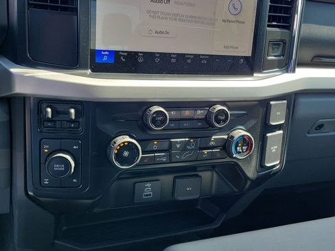 New 2026 Ford F250 XLT w/ XLT Premium Package AWD/4WD image 28