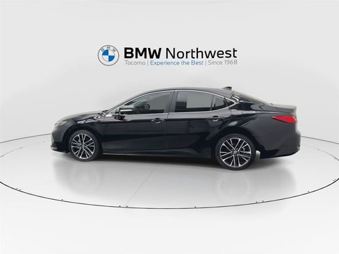 Used 2025 Toyota Camry XLE w/ Premium Plus Package AWD/4WD image 11