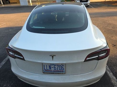 Used 2022 Tesla Model 3 RWD image 7