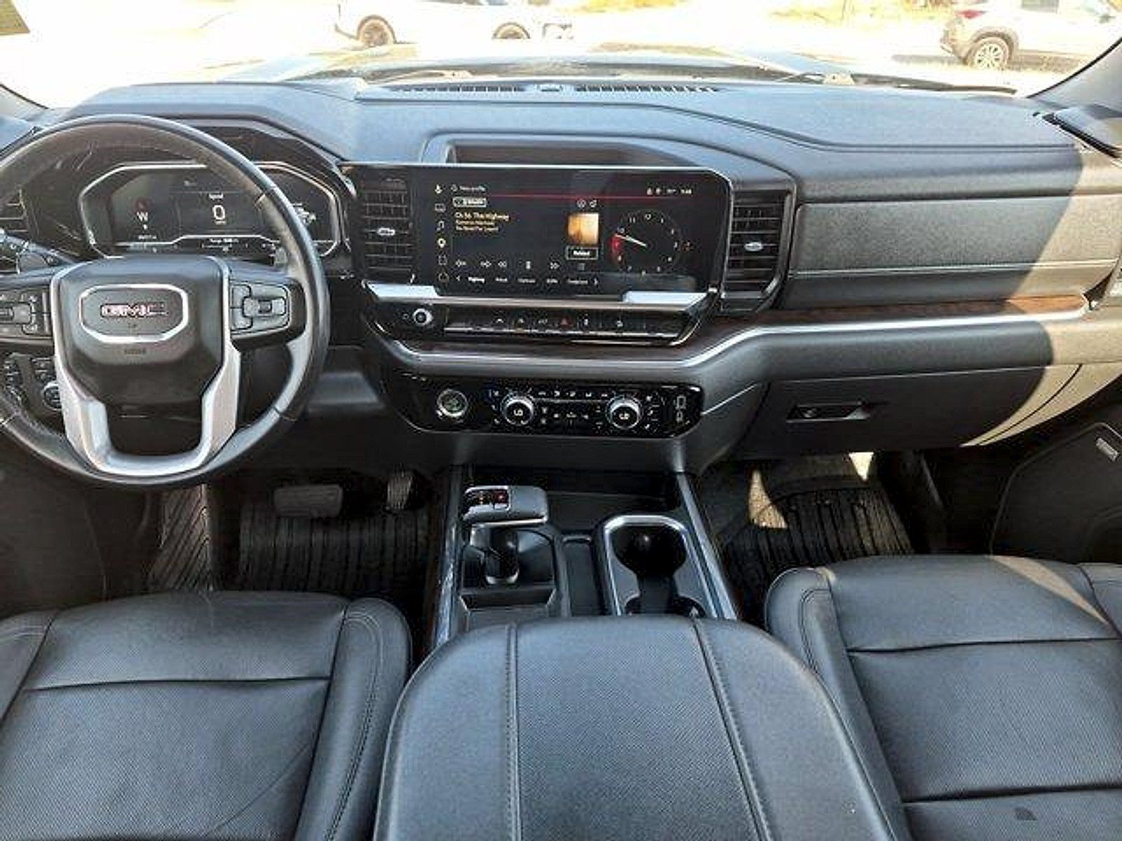 Used 2023 GMC Sierra 1500 SLT AWD/4WD image 20
