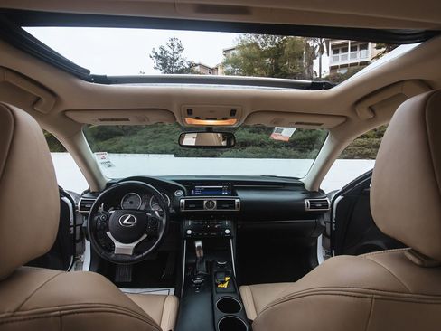 Used 2014 Lexus IS 250 image 16
