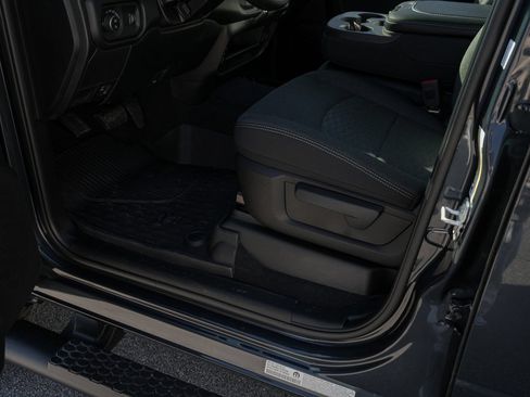 New 2026 RAM 2500 Warlock AWD/4WD image 17