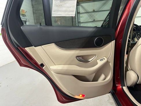 Certified 2020 Mercedes-Benz GLC 300 4MATIC image 12