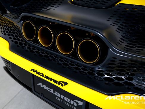 Used 2022 McLaren 765LT RWD image 33