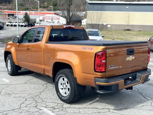 Used 2017 Chevrolet Colorado W/T w/ WT Convenience Package AWD/4WD image 5