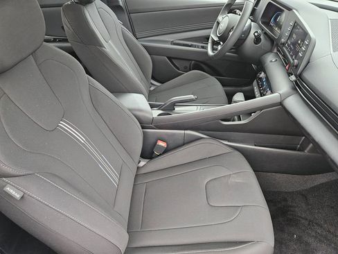 New 2026 Hyundai Elantra Sport FWD image 14