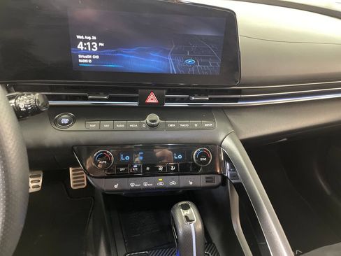 Certified 2022 Hyundai Elantra N FWD image 23