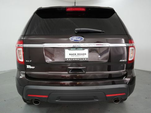 Used 2013 Ford Explorer XLT image 8