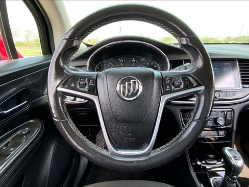 Used 2018 Buick Encore Preferred image 5