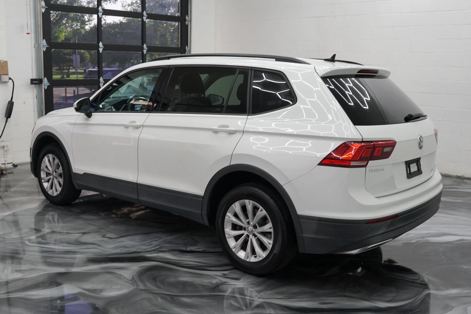 Used 2020 Volkswagen Tiguan S FWD image 5