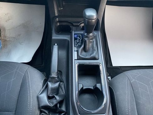 Used 2019 Toyota Tacoma TRD Sport image 36