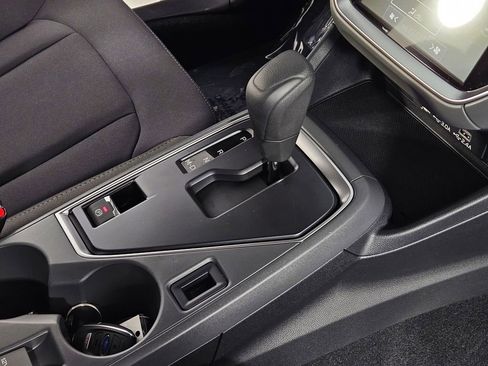 Certified 2025 Subaru Crosstrek 2.0i Premium AWD/4WD image 15