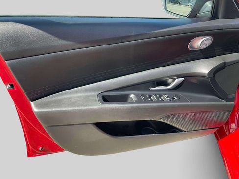 Certified 2023 Hyundai Elantra SEL FWD image 16