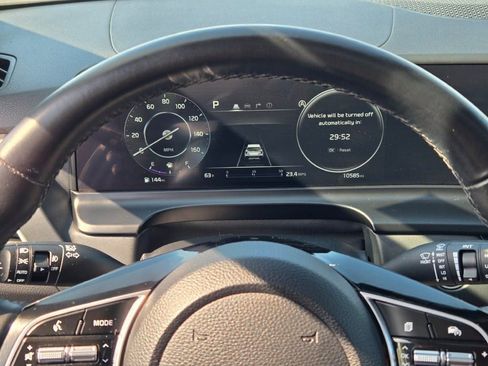 Used 2024 Kia Seltos EX AWD/4WD image 32