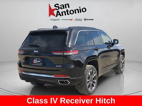 New 2025 Jeep Grand Cherokee Overland w/ Trailer Tow Package AWD/4WD image 9