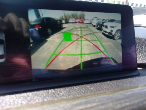 Used 2017 BMW 328d Sedan image 11