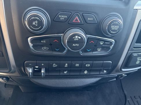 Used 2018 RAM 2500 Big Horn AWD/4WD image 30