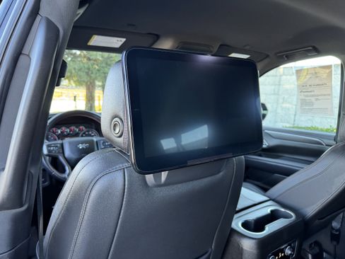 Certified 2021 Chevrolet Suburban RST w/ Rear Media and Nav Package image 19