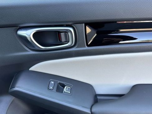 Used 2024 Honda Civic EX-L image 21