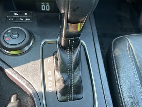 Used 2022 Ford Ranger Lariat w/ FX4 Off-Road Package image 23