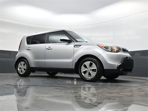 Used 2016 Kia Soul image 24