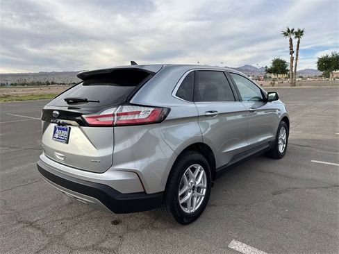 Certified 2023 Ford Edge SEL image 5