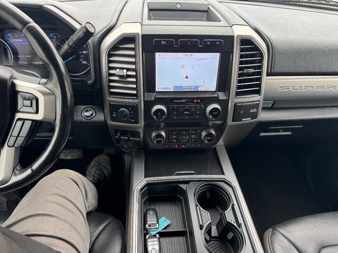 Used 2020 Ford F350 Platinum image 17