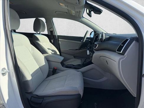 Certified 2021 Hyundai Tucson SE FWD image 18