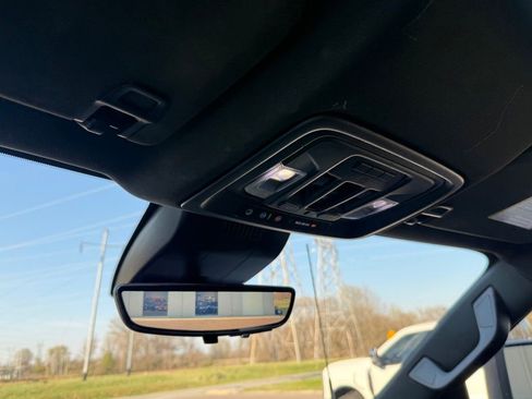 Used 2024 Chevrolet Silverado 2500 High Country w/ Technology Package image 26