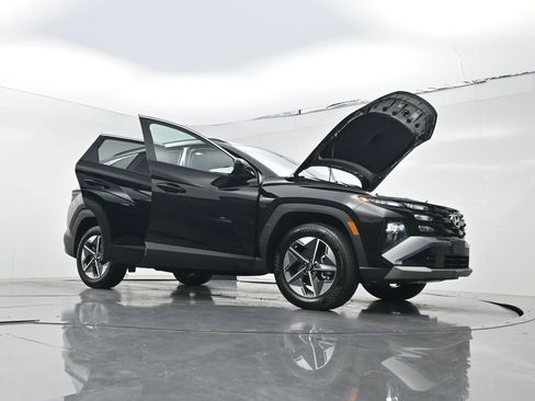 Used 2025 Hyundai Tucson SEL AWD/4WD image 31