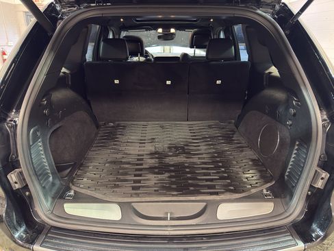 Used 2021 Jeep Grand Cherokee High Altitude AWD/4WD image 31